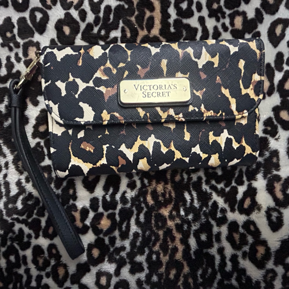 Victoria’s Secret wallet